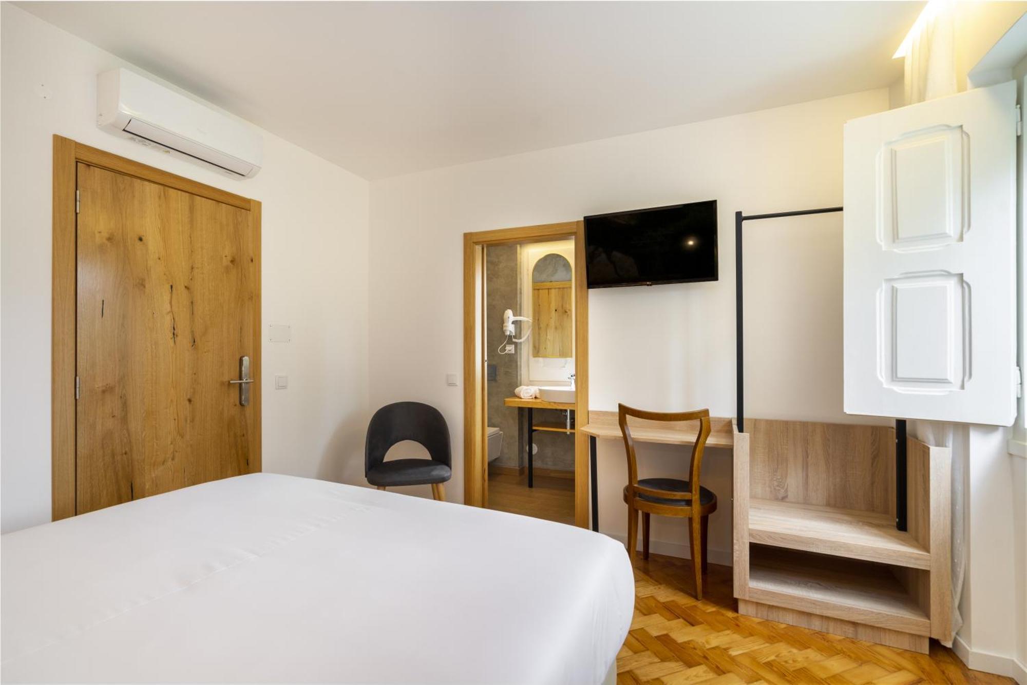 Forest Villas - Guest House เลเรีย ภายนอก รูปภาพ